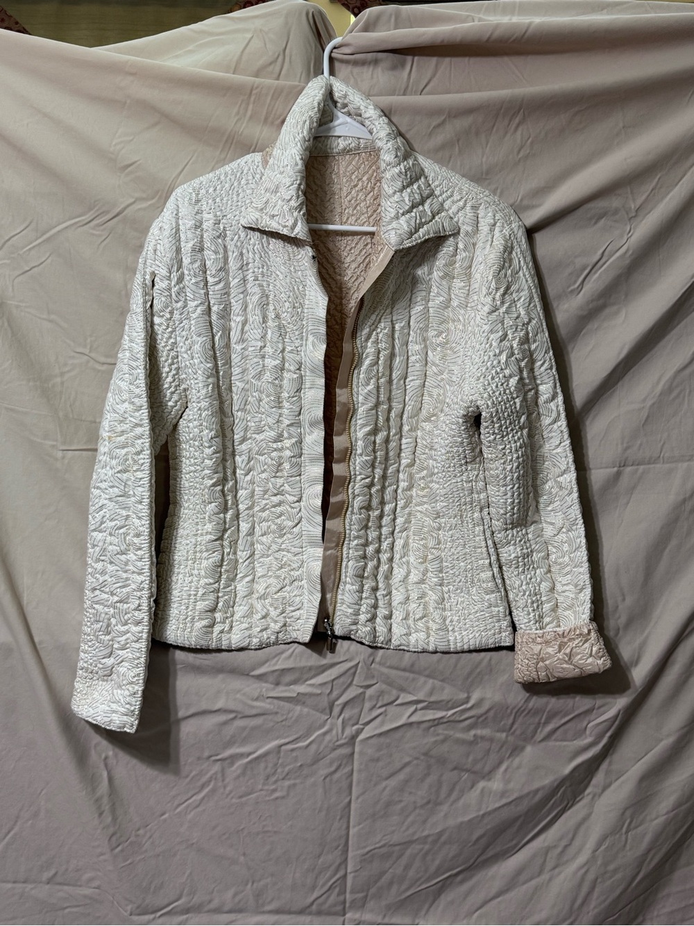 Women's Quilted Cream Zip-Front Jacket